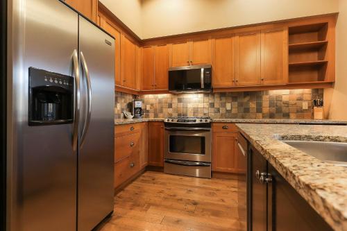 Dapur atau dapur kecil di Slalom Creek 2 Bedrooms