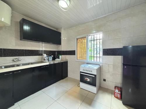 Η κουζίνα ή μικρή κουζίνα στο Ornano Home