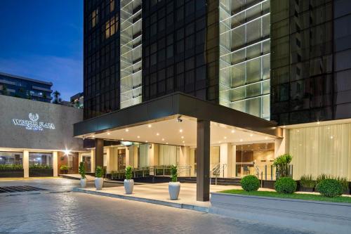 Windsor Plaza Brasilia — Property building