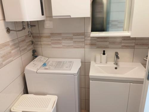 Koupelna v ubytování Apartment Adrijana