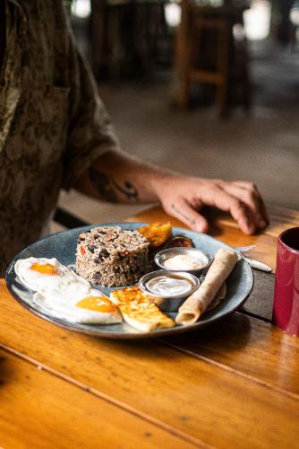 Еда / где поесть недалеко от отеля