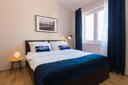 Apartments with parking space Porec - 7265