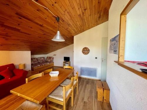 Chaleureux appartement proche télécabine à La Plagne