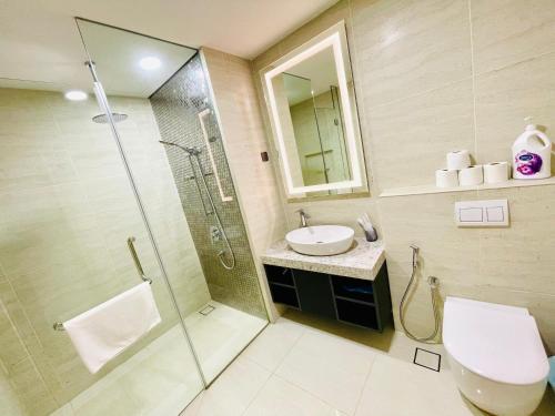 Bilik mandi di Star residence by S&R