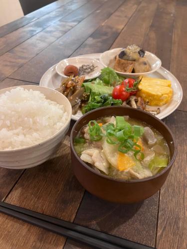 MOTORYOKAN Guesthouse & Cafe