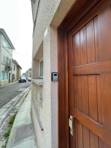 Gambar di galeri bagi Appartement Centrale Confort di Montalieu-Vercieu