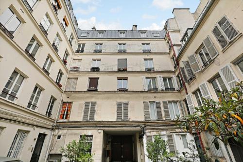 Intimate studio - 2P - Arts et MÃ©tiers RÃ©publique