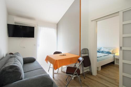 Apartments Prostin 1030
