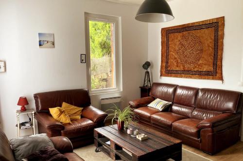 Coin salon dans l'établissement Family home le 31