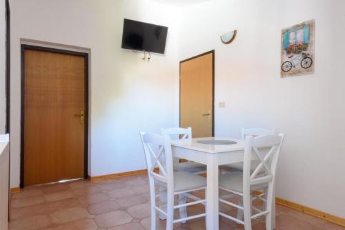 Apartment Gašpar 2 with terrace near the beach
