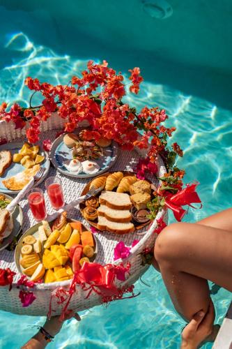 Hrana v oz. blizu hotela