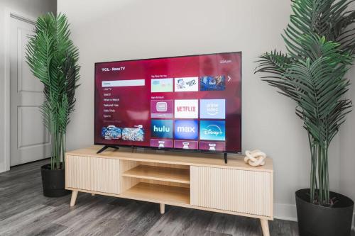 TV/trung tâm giải trí tại The Maureen Whitestown