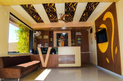 Χώρος καθιστικού στο Hotel Shree Vallabh