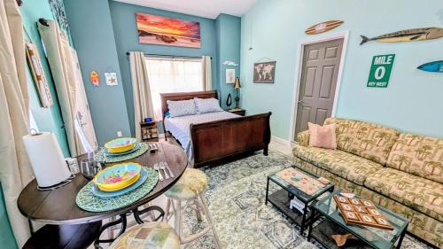 Χώρος καθιστικού στο Merritt Island hideaway