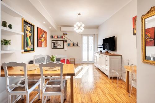 Vatican Easy Access 3 BDR Metro A Airport Link