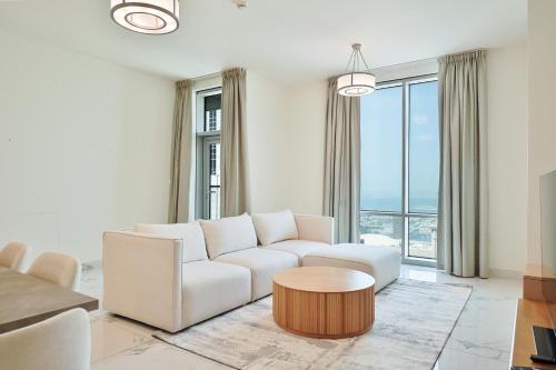 Premium 3-BR Serene Canal View High Floor