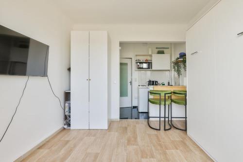 Studio cosy à 1min à pied du métro Porte des Lilas