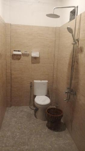 Ένα μπάνιο στο Narima Torok Homestay