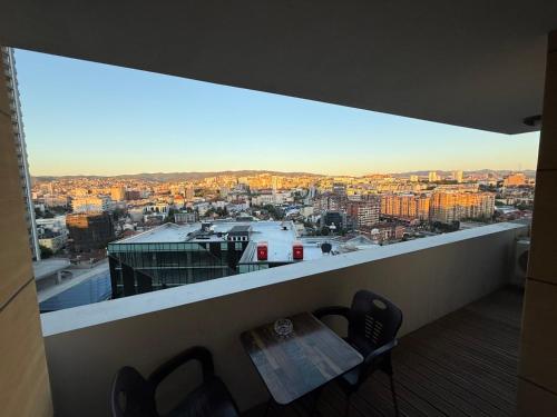 Highrise Apartment With Breathtaking View