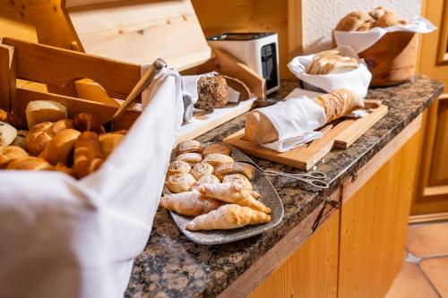 Jídlo v penzionu nebo okolí