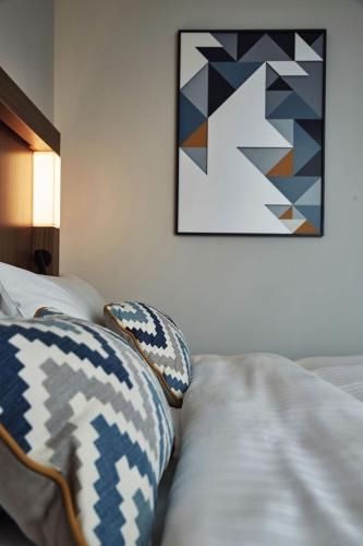 Courtyard by Marriott Katowice City Center — Photo of the whole room