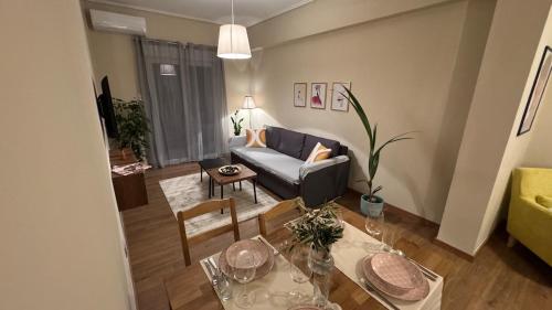 Cozy apartment 10 min to acropolis