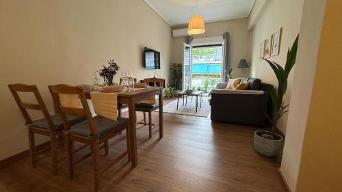 Cozy apartment 10 min to acropolis