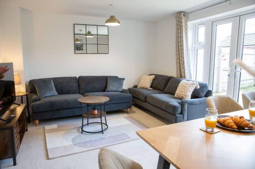 Χώρος καθιστικού στο Bankside Stays Sleeps 8