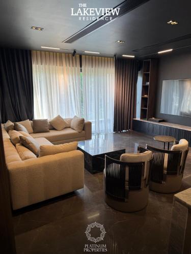 2 Bedrooms Apartment in Lake view - prime location and luxurious furniture