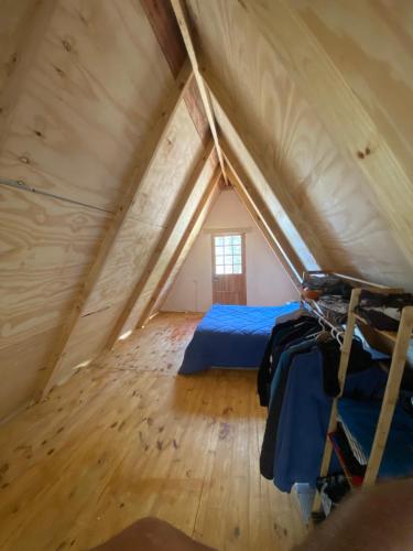 Postel nebo postele na pokoji v ubytování Surf Camp