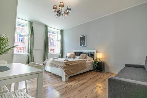 Affordable 2BR Apartment, Best for Long Stay