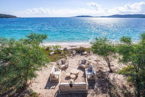 Villa Cala Rossa pieds dans l'eau Porto-Vecchio