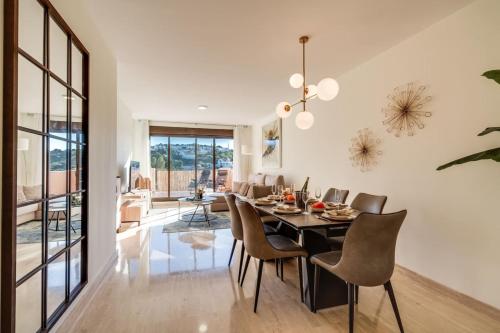 Estepona Golf 2BR Apartment - Private Terrace, Beautiful Views, Near Beach photo 8