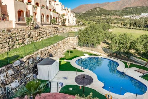 Estepona Golf 2BR Apartment - Private Terrace, Beautiful Views, Near Beach photo 5