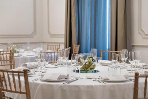 NH Collection Madrid Palacio de Tepa photo 63