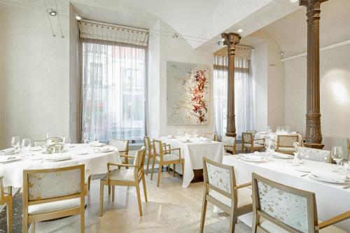 NH Collection Madrid Palacio de Tepa photo 70