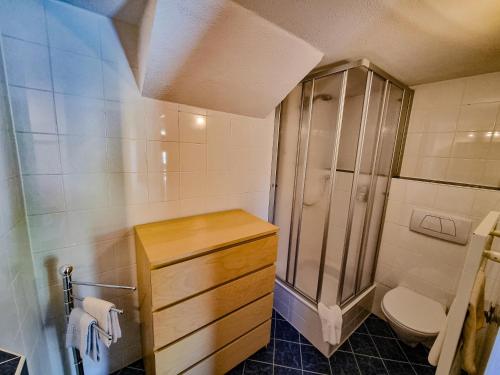 Un baño de Haus Bergheim
