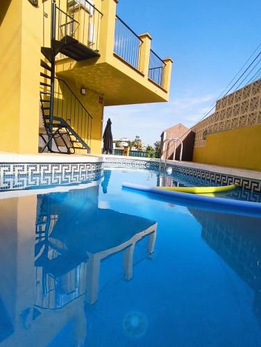 Paraíso del mar- Villa privada con piscina propia y vista al mar cerca de la playa
