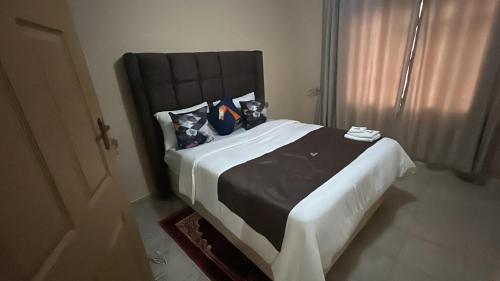 Mineheart Great Zimbabwe Lodge