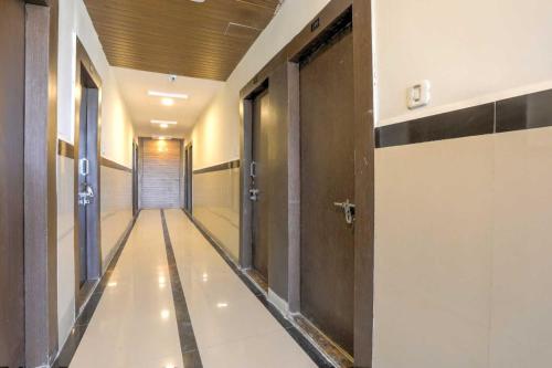 Galería fotográfica de Hotel O Sarai by Som en Indore