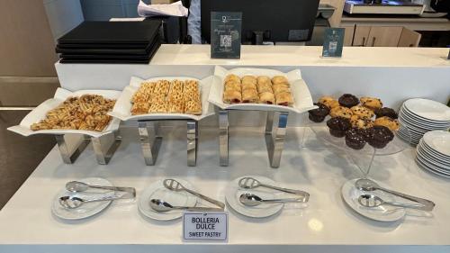 Jídlo v hotelu nebo okolí