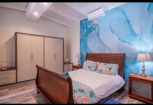 صورة لـ House on the Beach in Glenashley في ديربان