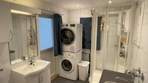 Ένα μπάνιο στο Explore Panorama View