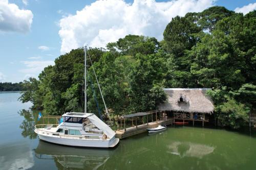 Buena Vista Bay Resort