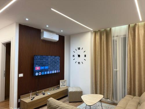 Univers City Apartment