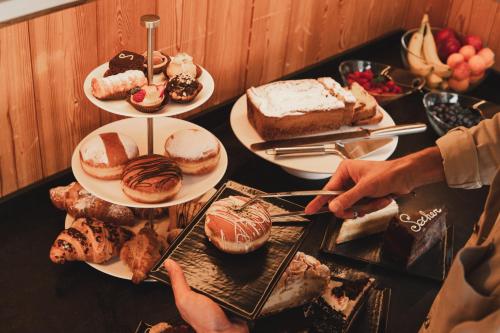Makanan di atau berdekatan apartmen