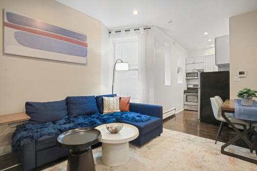 Köök või kööginurk majutusasutuses 3 BD Idyllic Haven next to Central Park