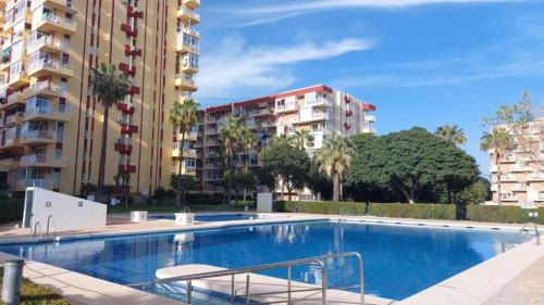 Agata Apartment Benalmádenaの敷地内または近くにあるプール