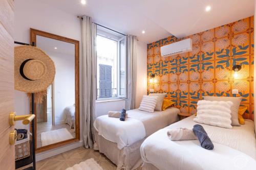 La Touraque by Evasion Riviera, Vieil Antibes, Remparts