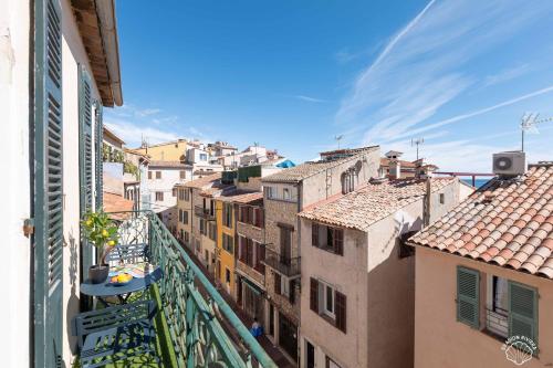 La Touraque by Evasion Riviera, Vieil Antibes, Remparts